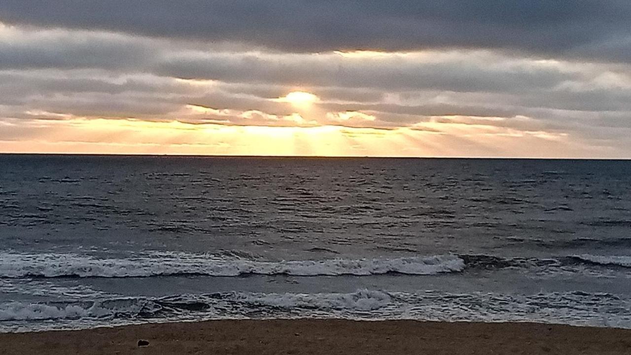 Cabo Do Mar Apart.- Baia Beach Ешпиньо Екстериор снимка